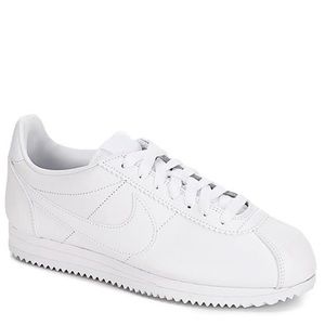 White nike Cortez sneakers